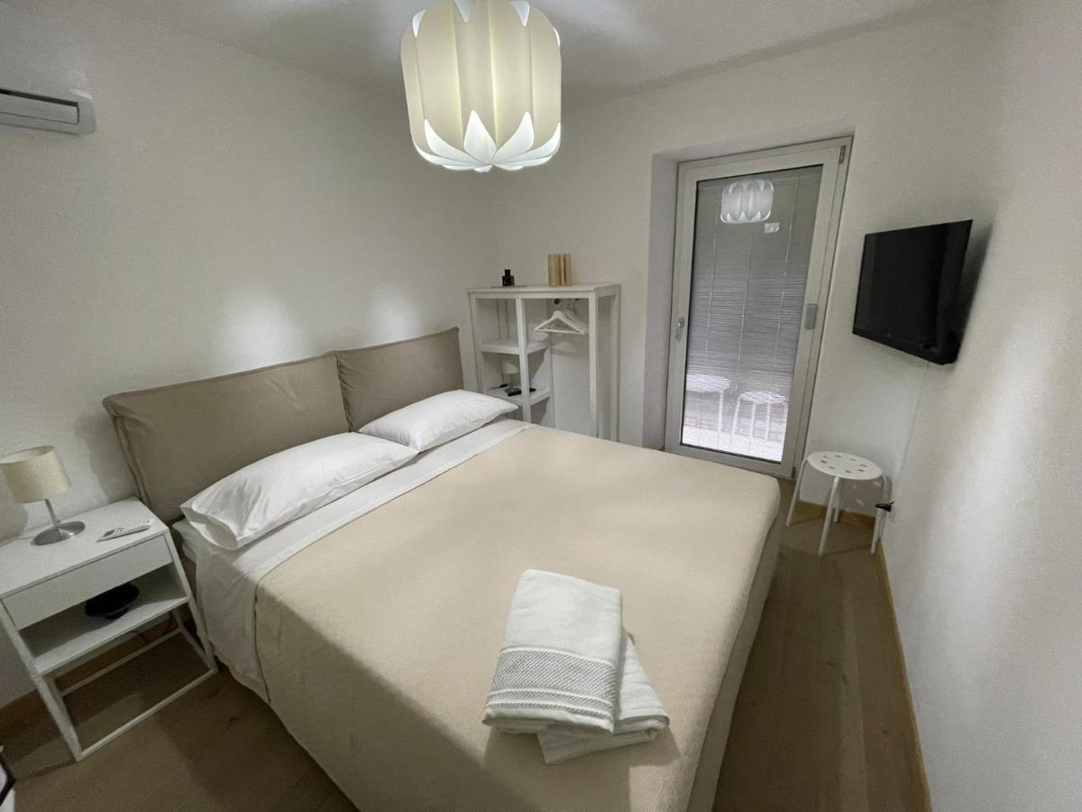 Ale E Franz Bed & Breakfast Cefalu Bagian luar foto