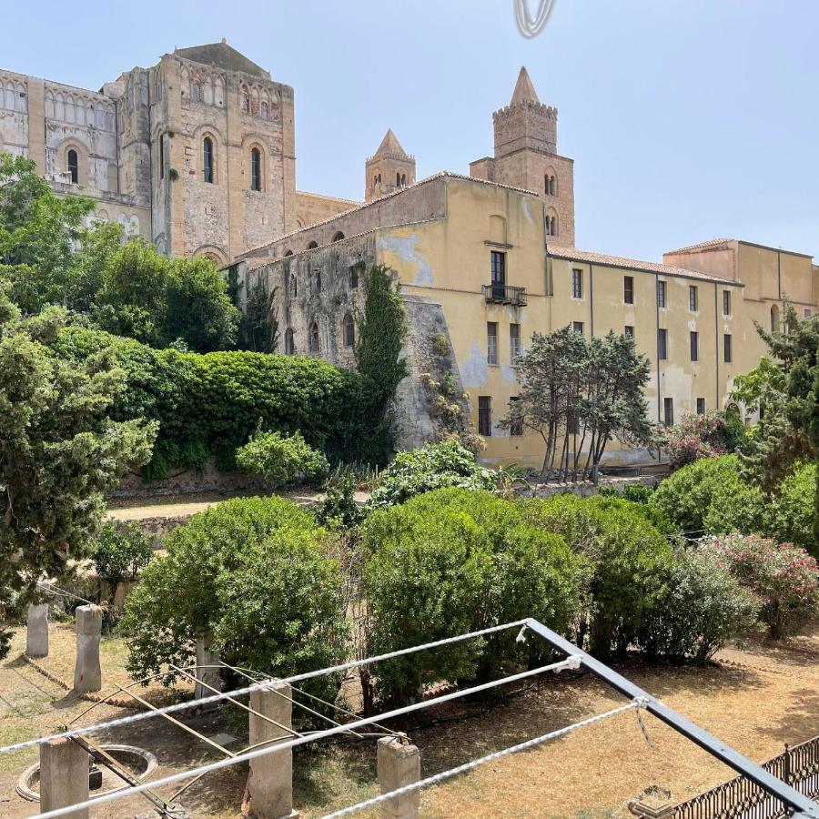 Ale E Franz Bed & Breakfast Cefalu Bagian luar foto